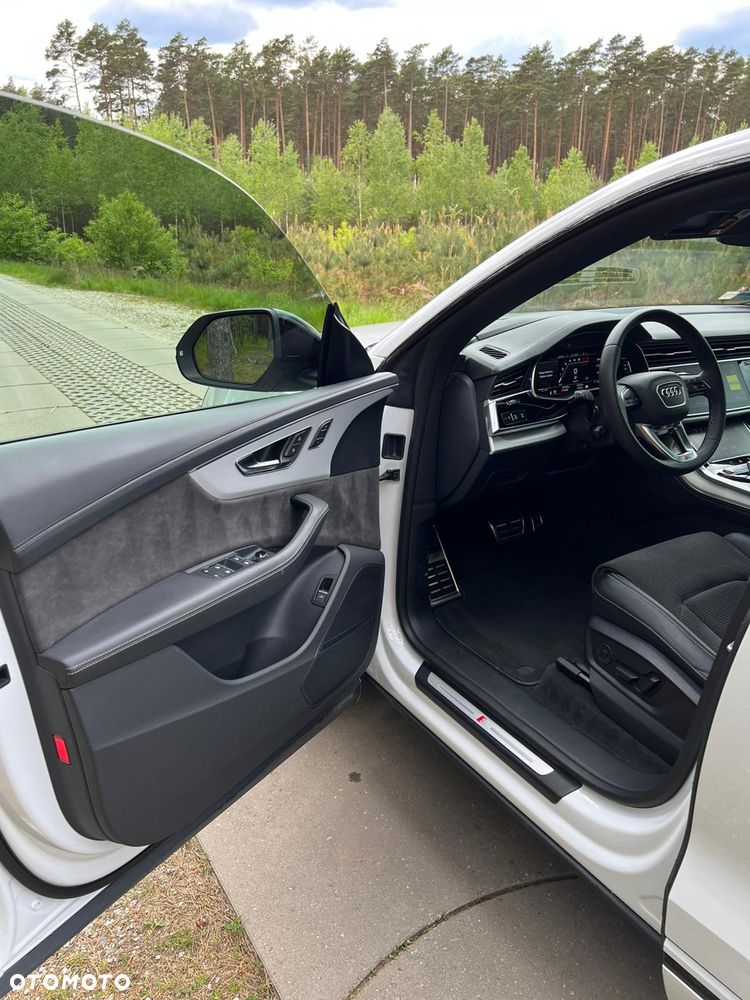 Audi SQ8 TFSI Quattro Tiptronic - 4