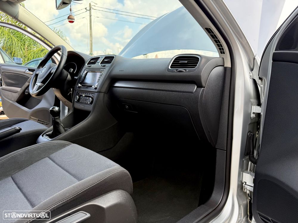 VW Golf 1.6 TDi Style - 49