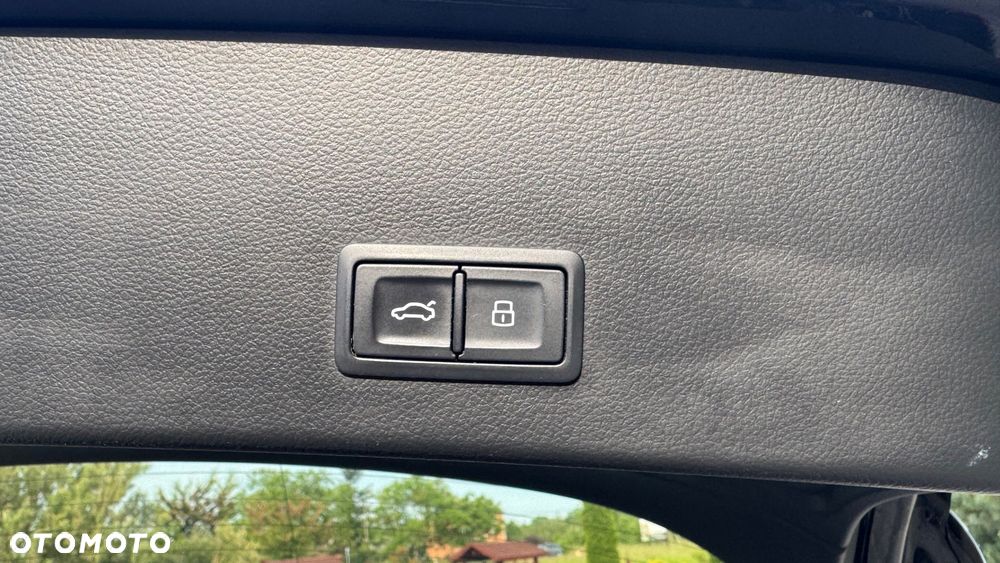 Audi A6 Avant 2.0 TDI Ultra DPF S tronic - 21