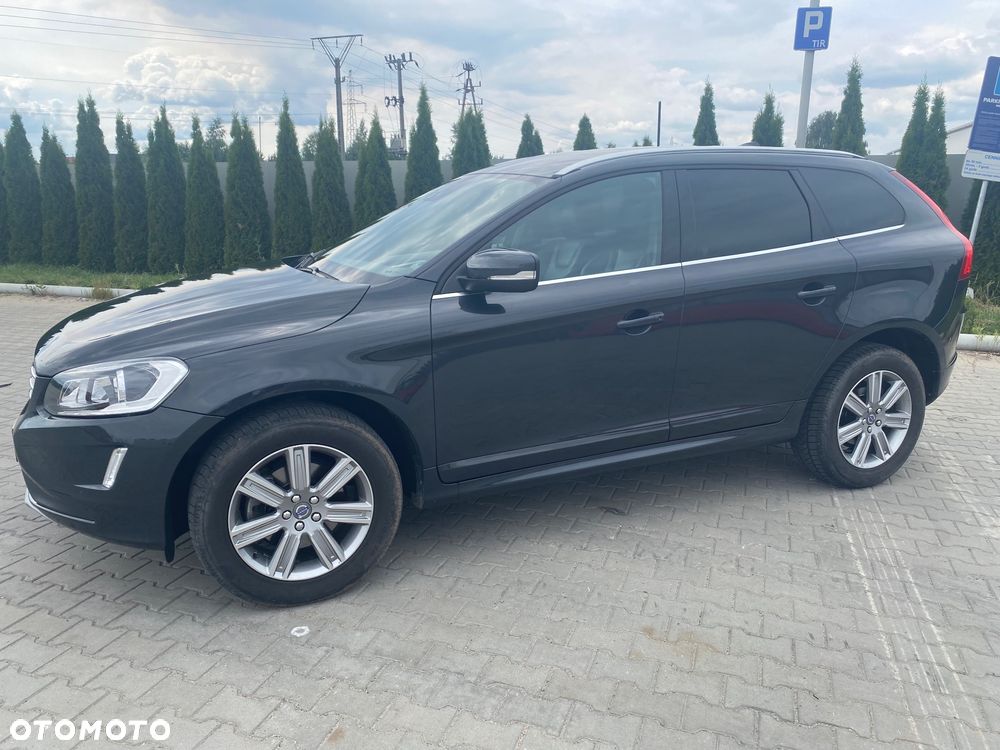 Volvo XC 60 D3 Drive-E Momentum - 5