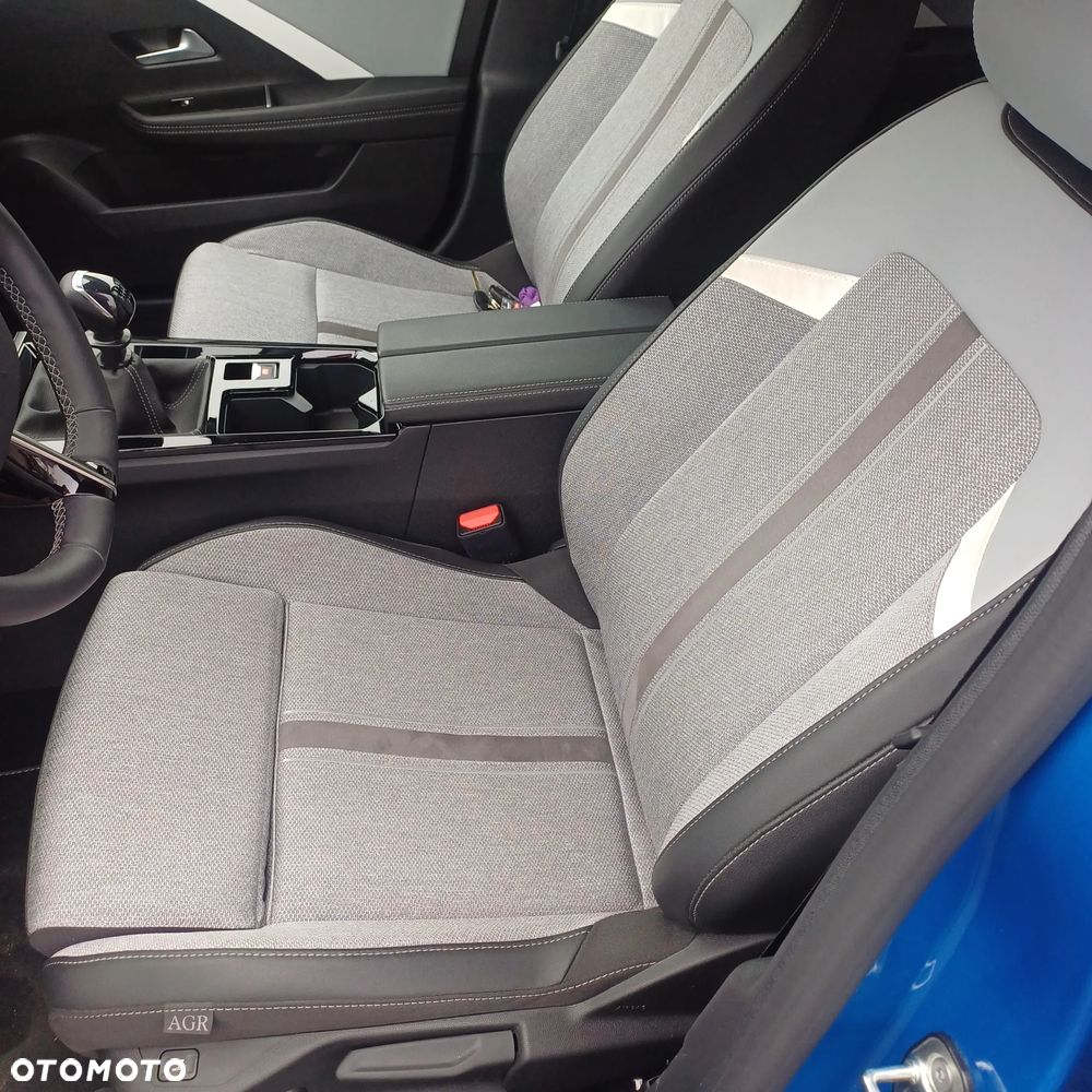 Opel Astra 1.2 T Business Elegance S&S - 5