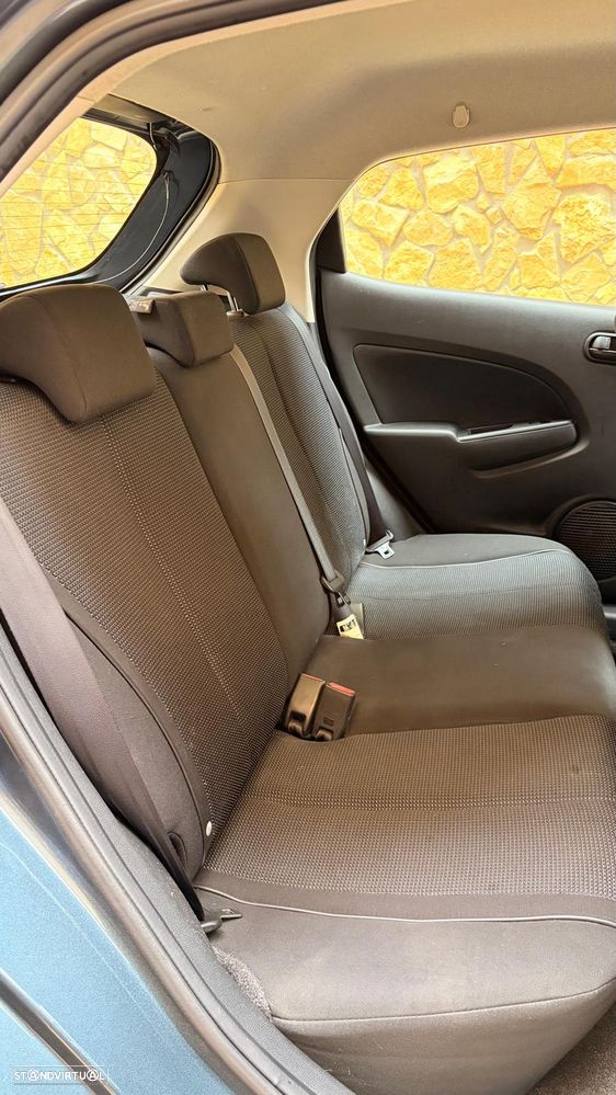 Mazda 2 1.3 MZR Sport - 11