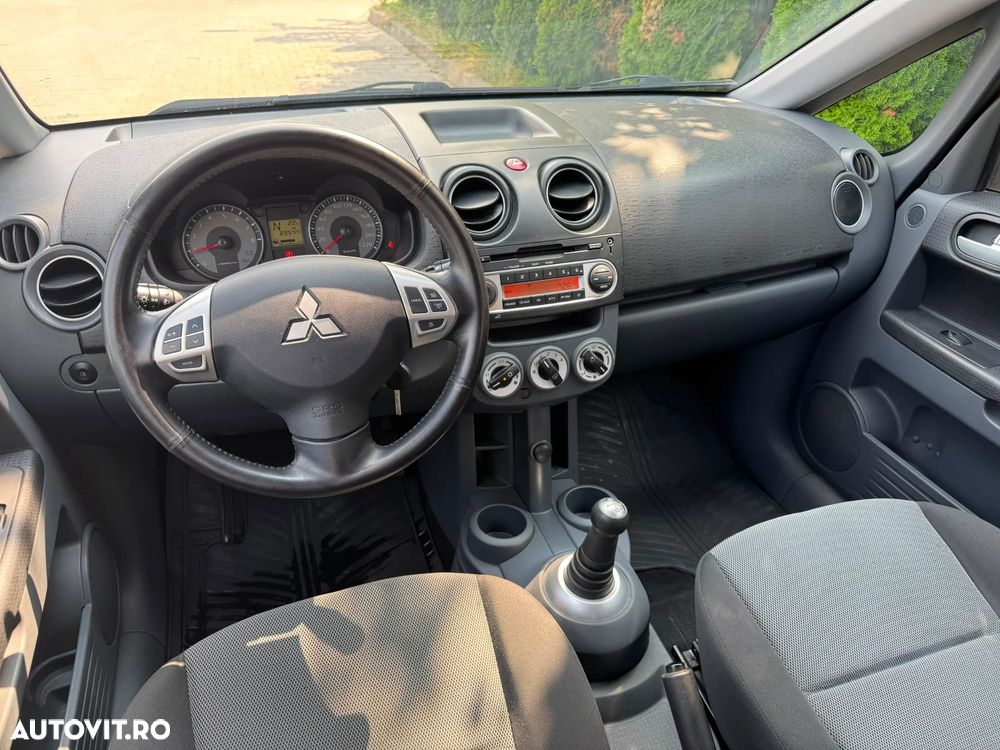 Mitsubishi Colt 1.3 A/T Intense Safety TAN - 7