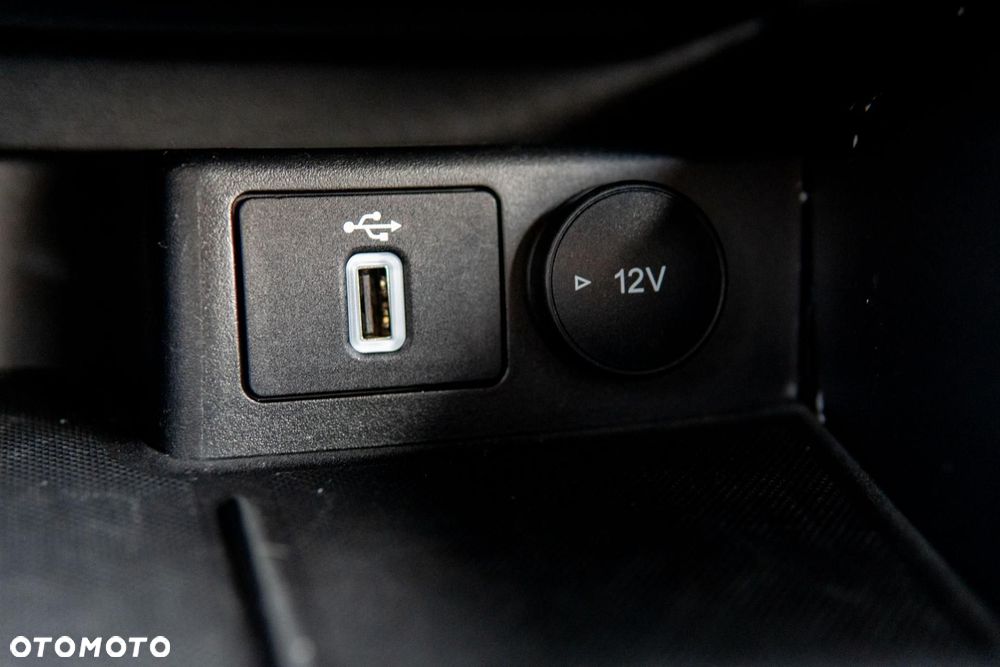 Ford Focus 1.5 EcoBlue Connected - 36