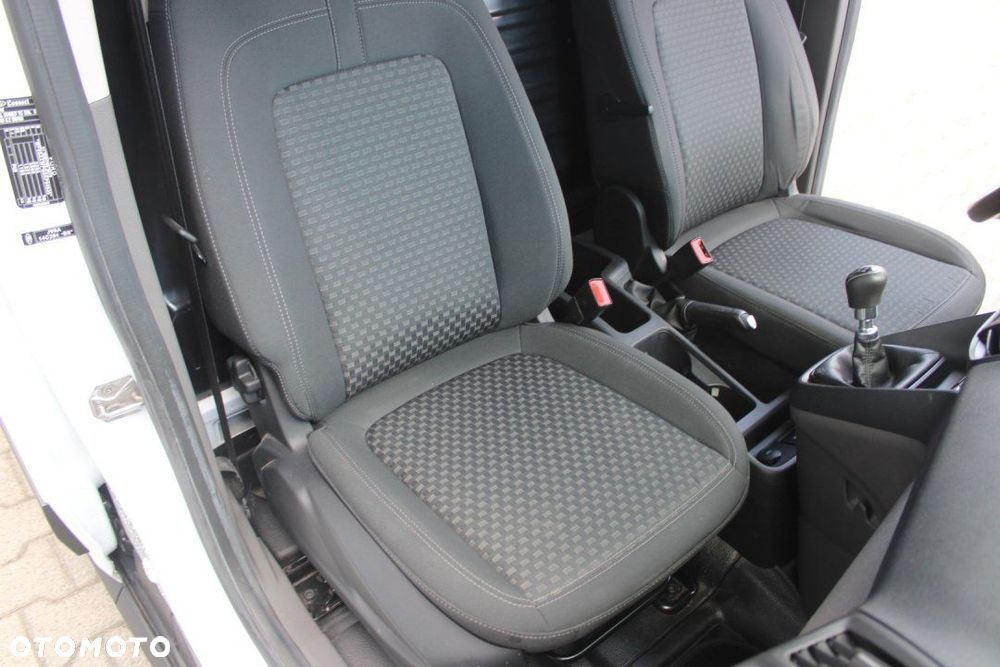 Ford transit-connect - 15