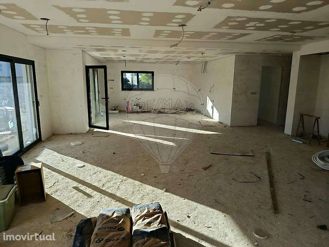 Moradia T3 para venda - Grande imagem: 2/6