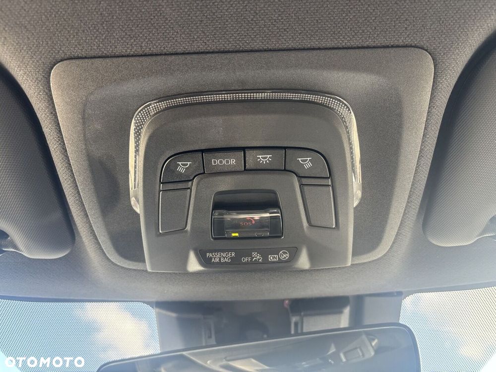 Toyota Corolla 1.8 Hybrid Comfort - 23