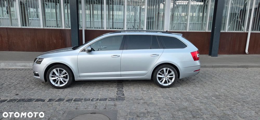 Skoda Octavia 1.5 TSI ACT Style DSG - 19