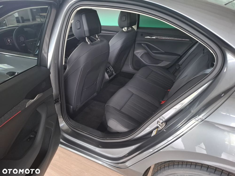 Skoda Superb 2.0 TSI 4x4 Selection DSG - 7