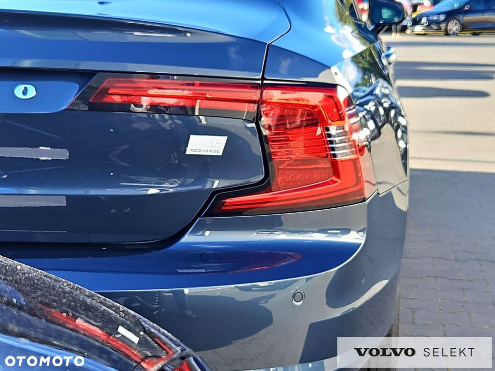 Volvo S90 T8 AWD Plug-In Hybrid Plus Dark - 32