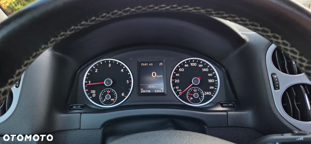 Volkswagen Tiguan 2.0 TDI SCR 4MOTION BlueMotion Technology DSG Exclusive - 27