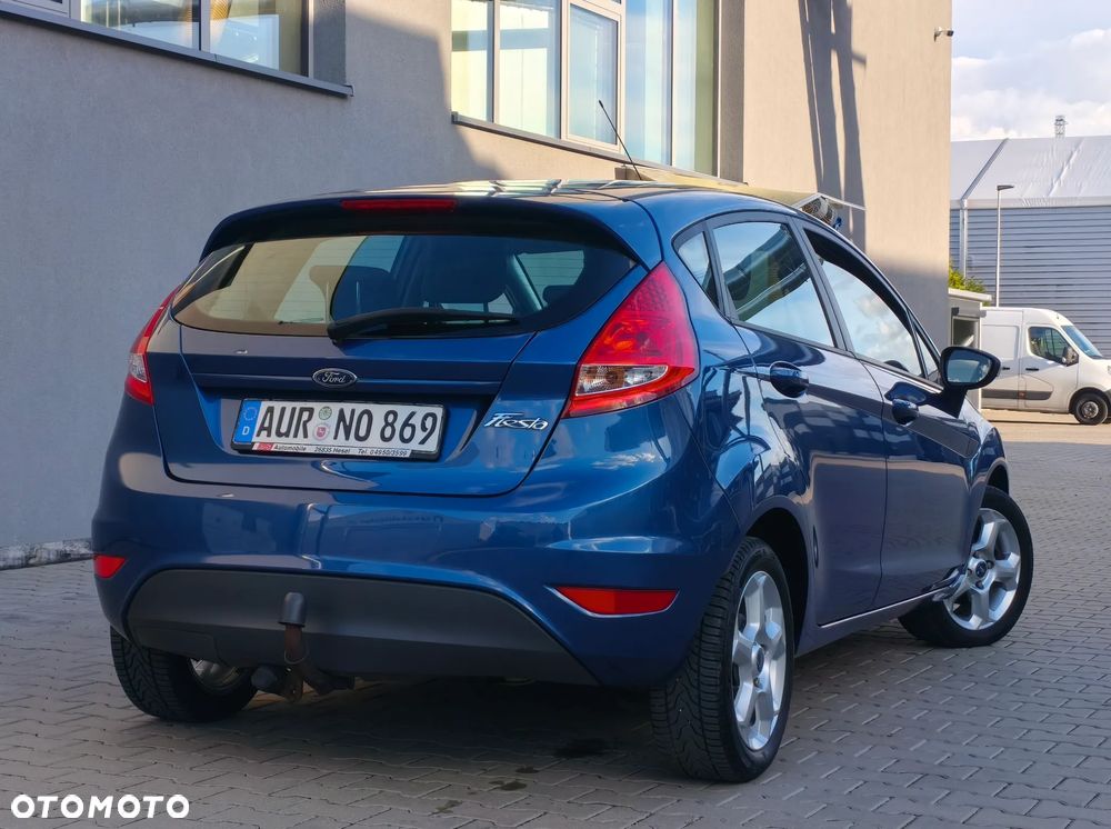 Ford Fiesta 1.25 Celebration - 7
