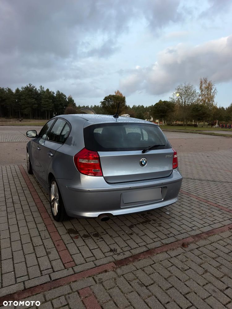 BMW 1 Series 2010 photo 5