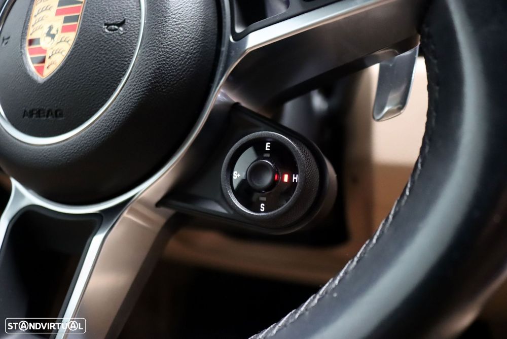 Porsche Cayenne E-Hybrid - 41