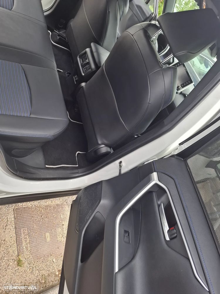 Toyota RAV4 2.5 HDF Square Collection - 14