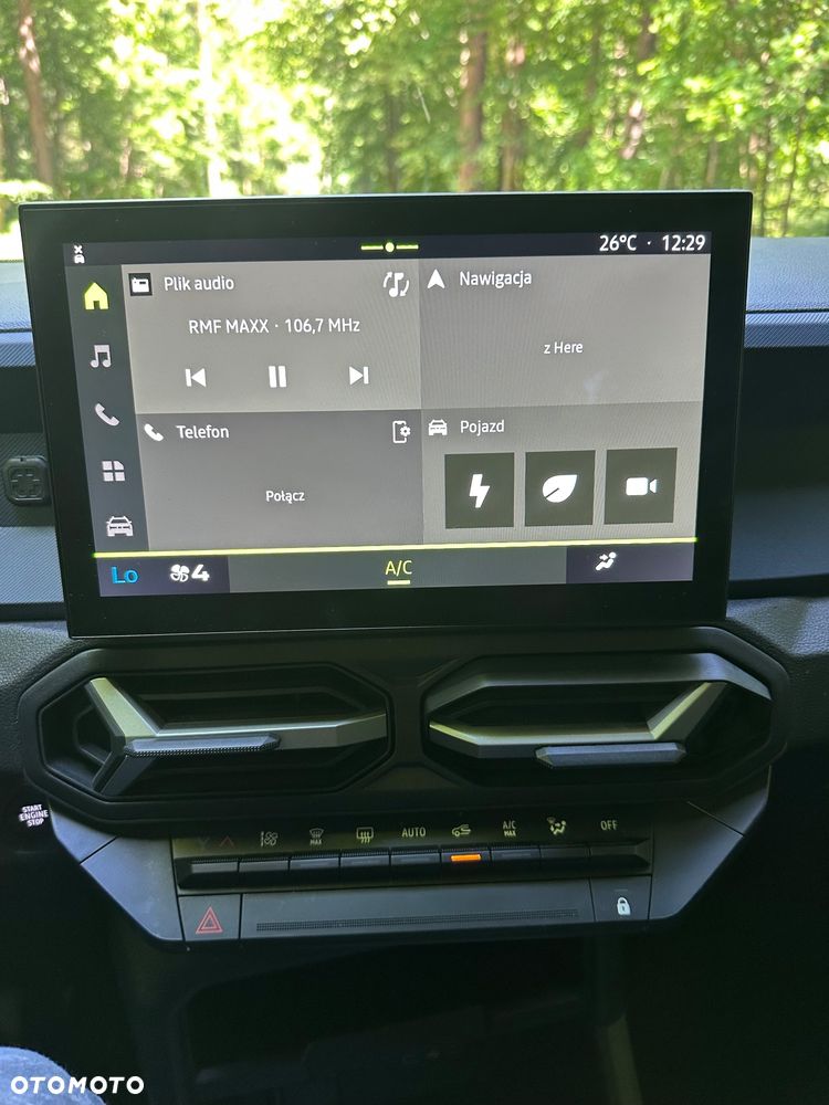 Dacia Duster 1.6 Full Hybrid 140 Extreme MMT - 19
