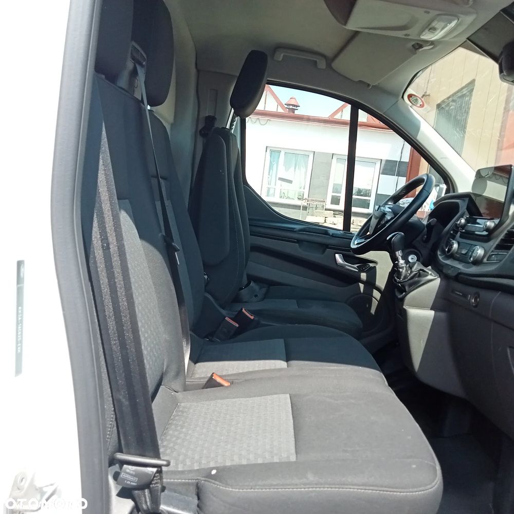 Ford Transit Custom 320 - 9