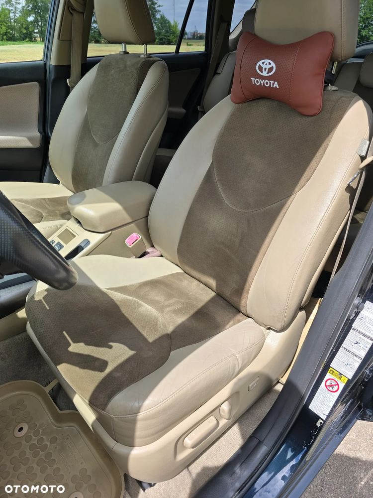 Toyota RAV4 2.0 VVT-i Premium MS - 9