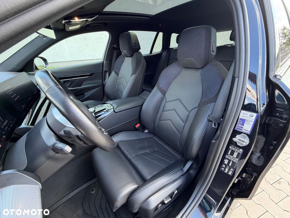 BMW Seria 5 520d xDrive mHEV - 21