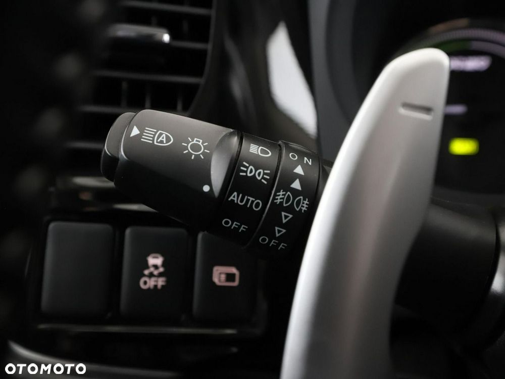Mitsubishi Outlander - 35