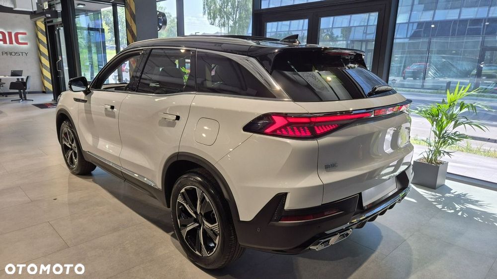 BAIC 7 - 3
