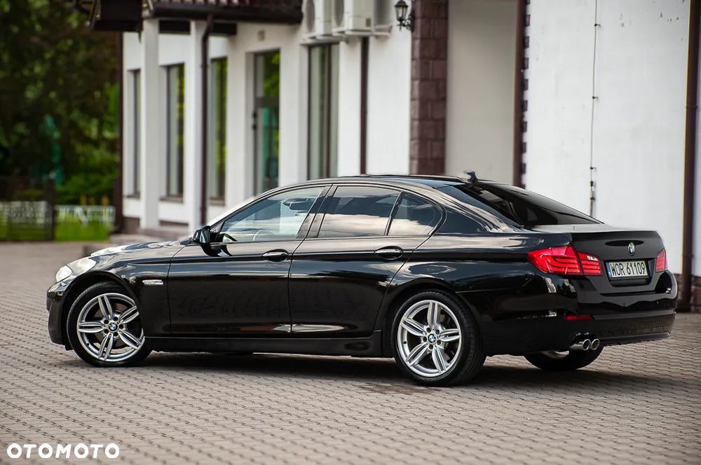 BMW Seria 5 520d - 14