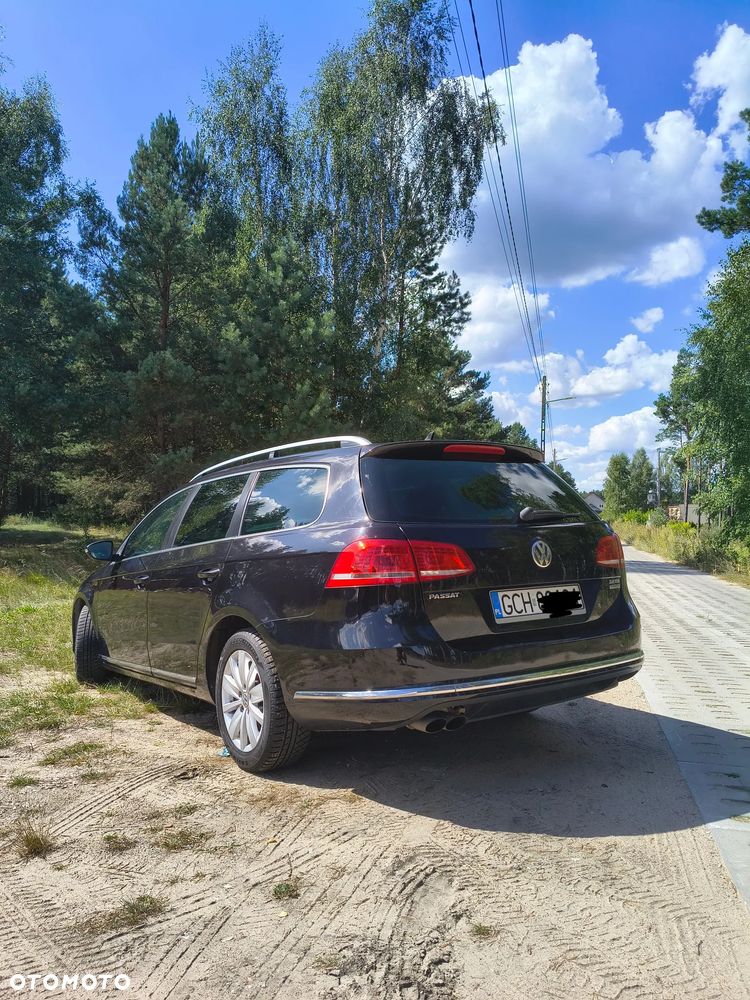 Volkswagen Passat 2.0 TDI Comfortline - 7