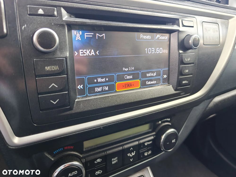 Toyota Auris - 22