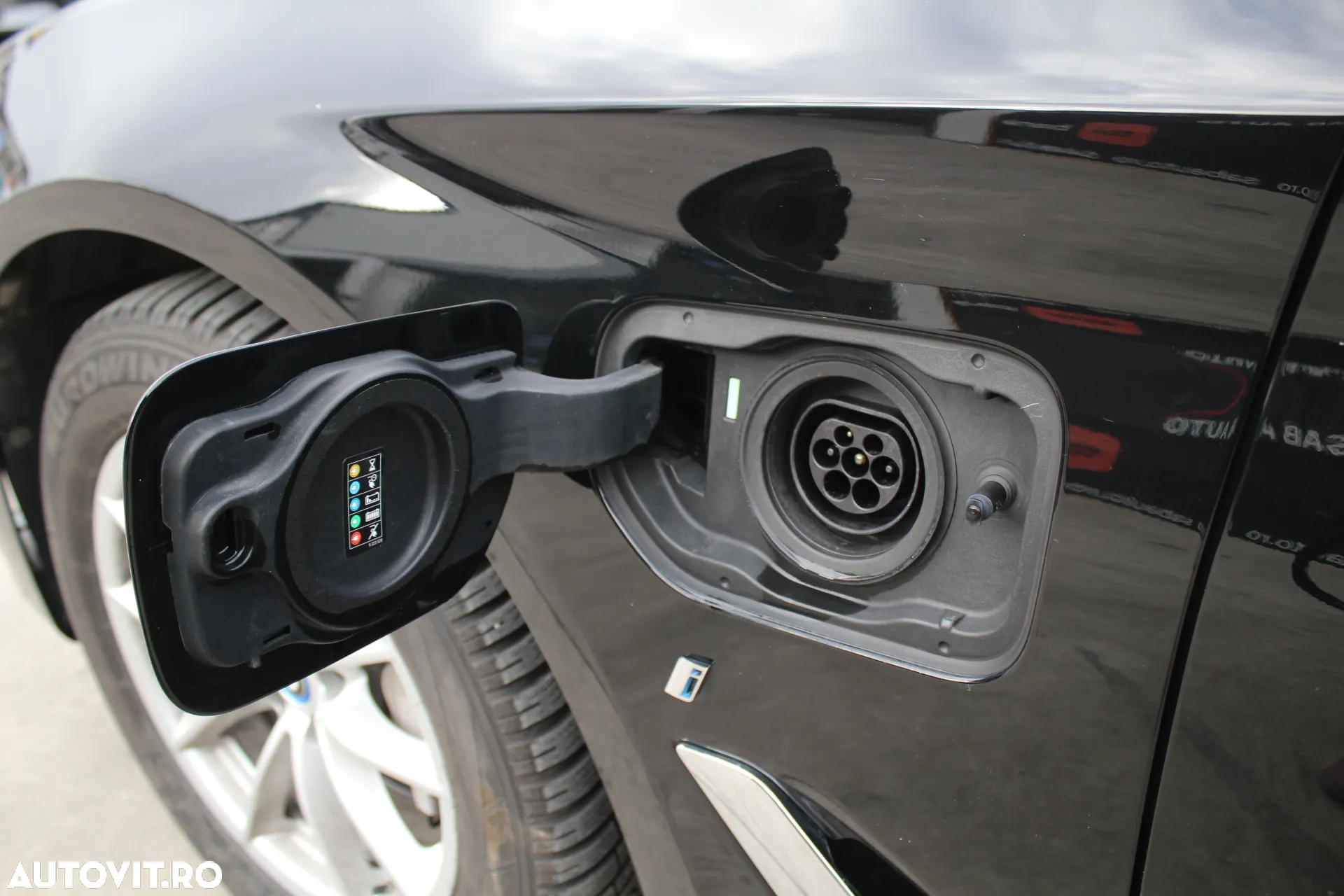 BMW Seria 5 530e xDrive AT PHEV - 22