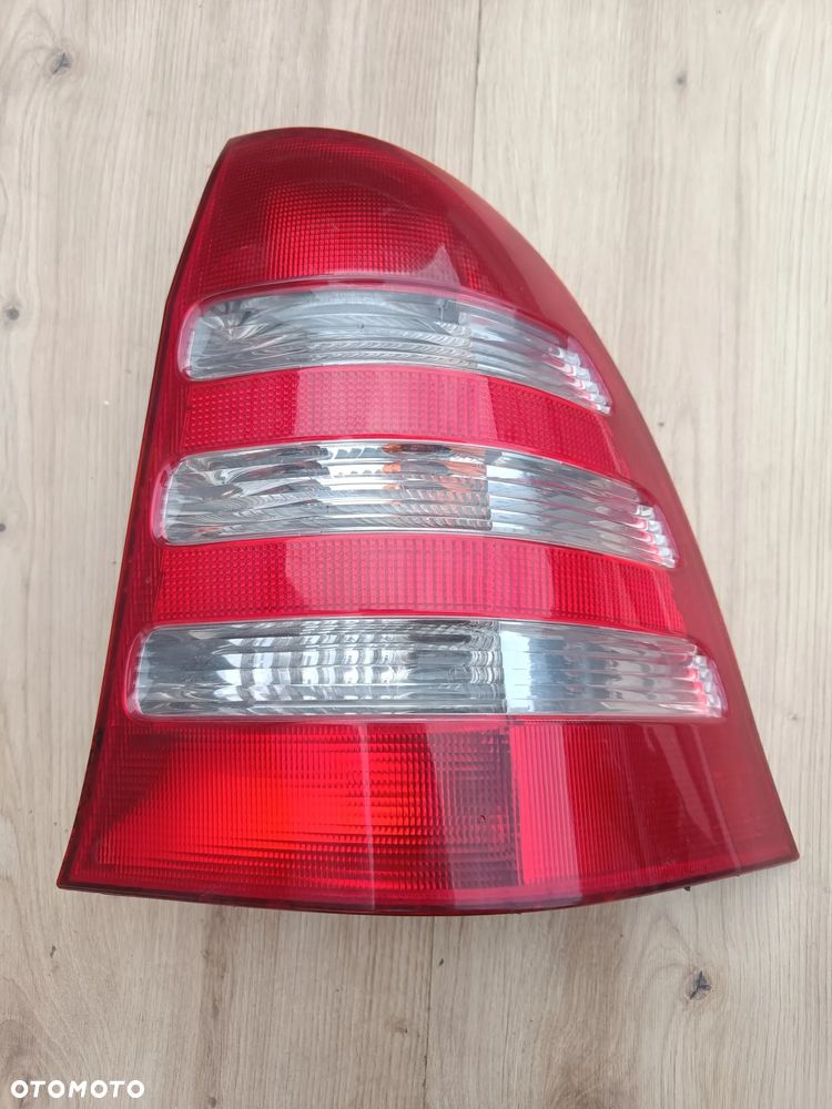 MERCEDES W203 C-KLASA KOMBI LAMPA TYL TYLNA LEWA PRAWA - 2