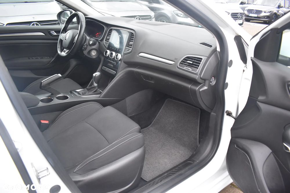 Renault Megane ver-1-5-blue-dci-zen - 16