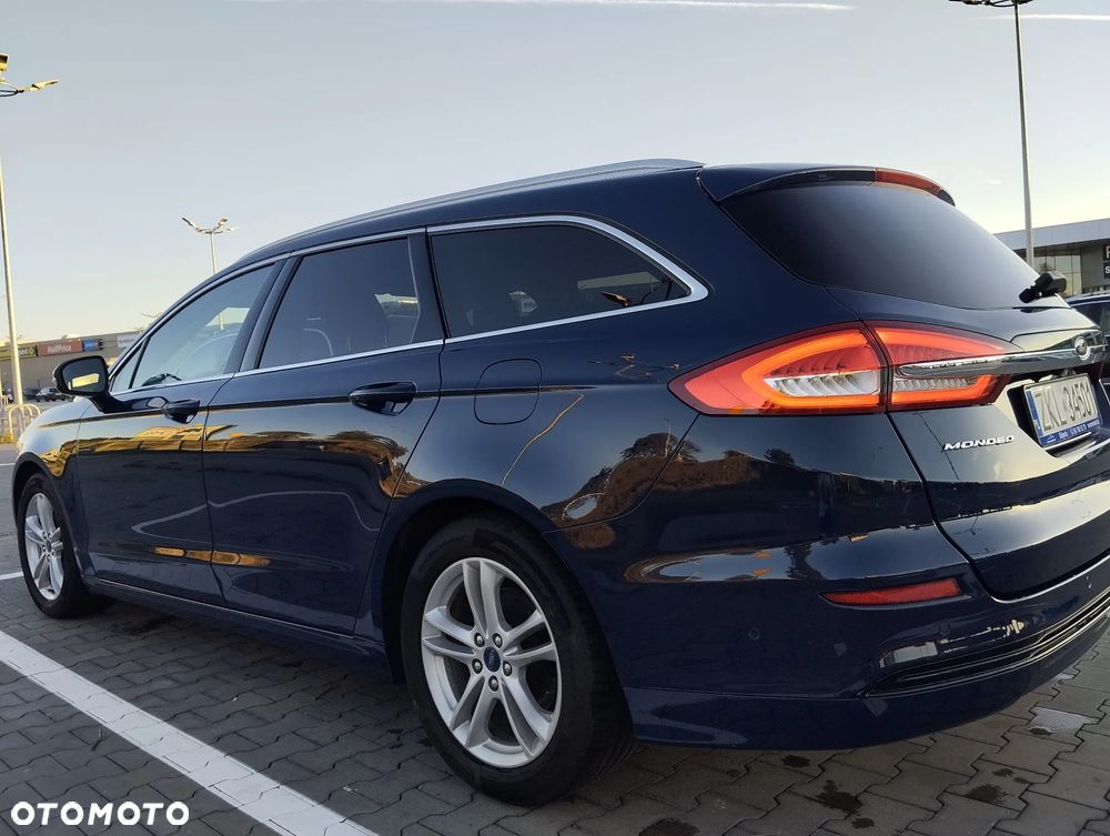 Ford Mondeo - 9