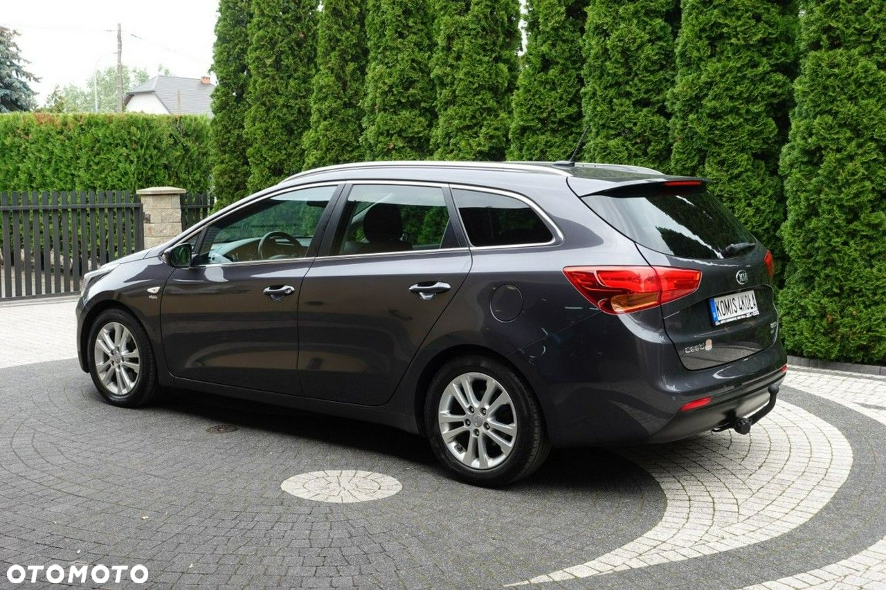 Kia Ceed - 5