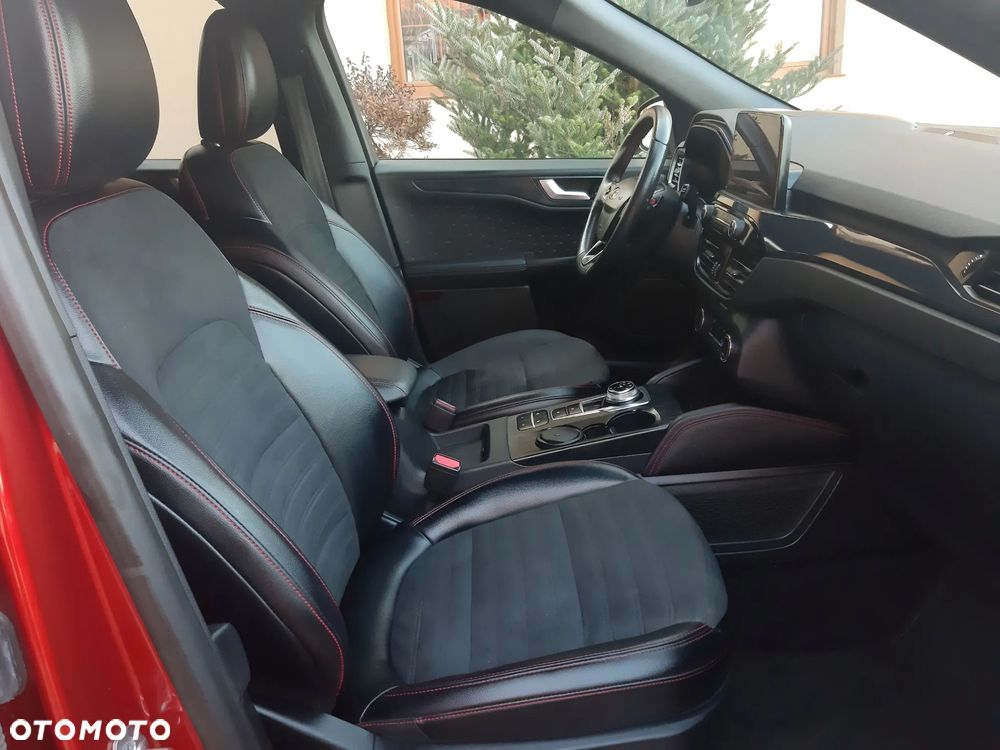 Ford Kuga 2.0 EcoBlue 4x4 ST-LINE X - 29