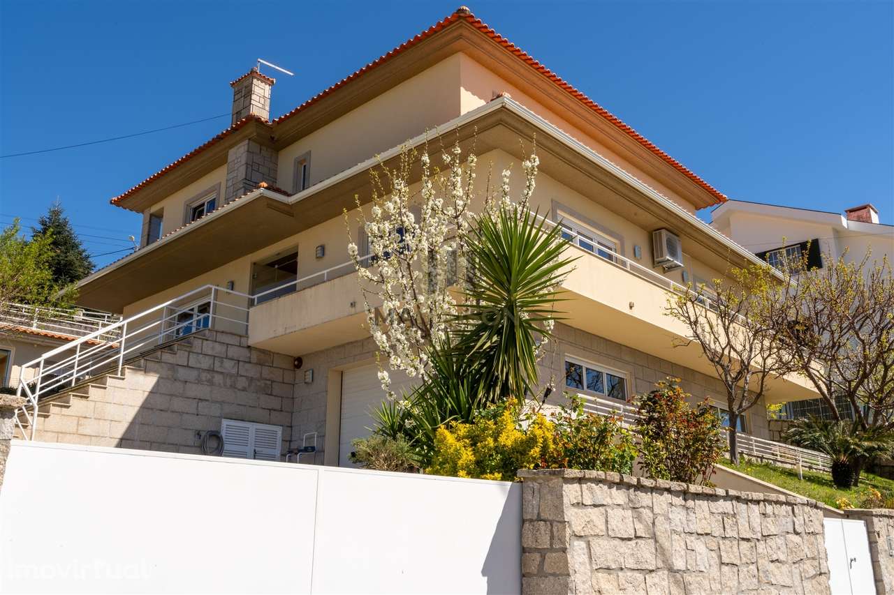 V5 AMOREIRAS | IMÓVEL DE LUXO | LAMEGO - Grande imagem: 3/58