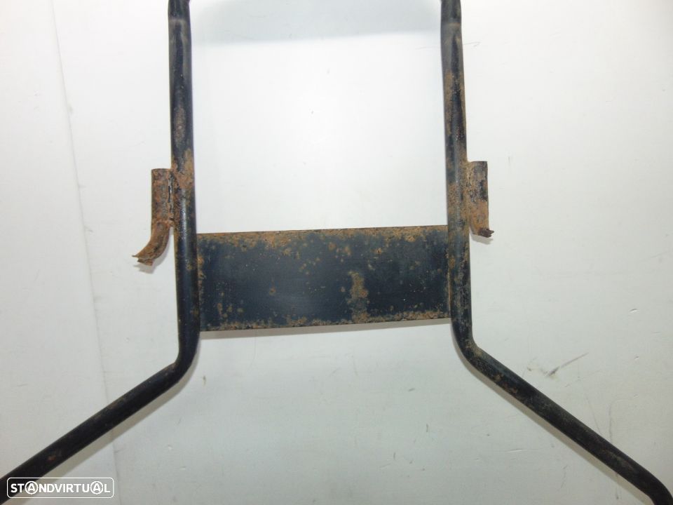 Nissan patrol 260 suporte pneu suplente - 4