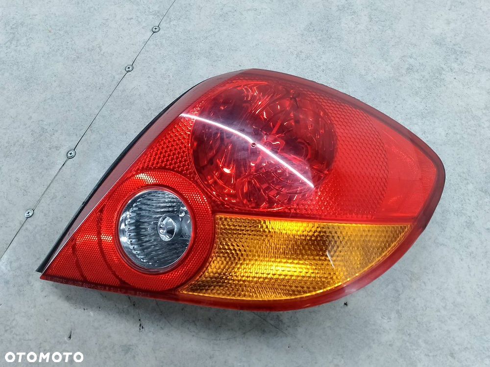 LAMPA TYLNA PRAWA HYUNDAI COUPE III 92402-2CXXX 92402-2C0 - 3