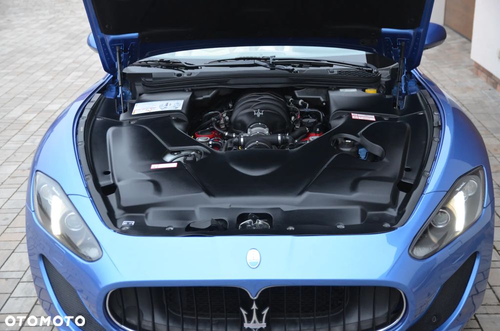 Maserati GranCabrio Sport - 35