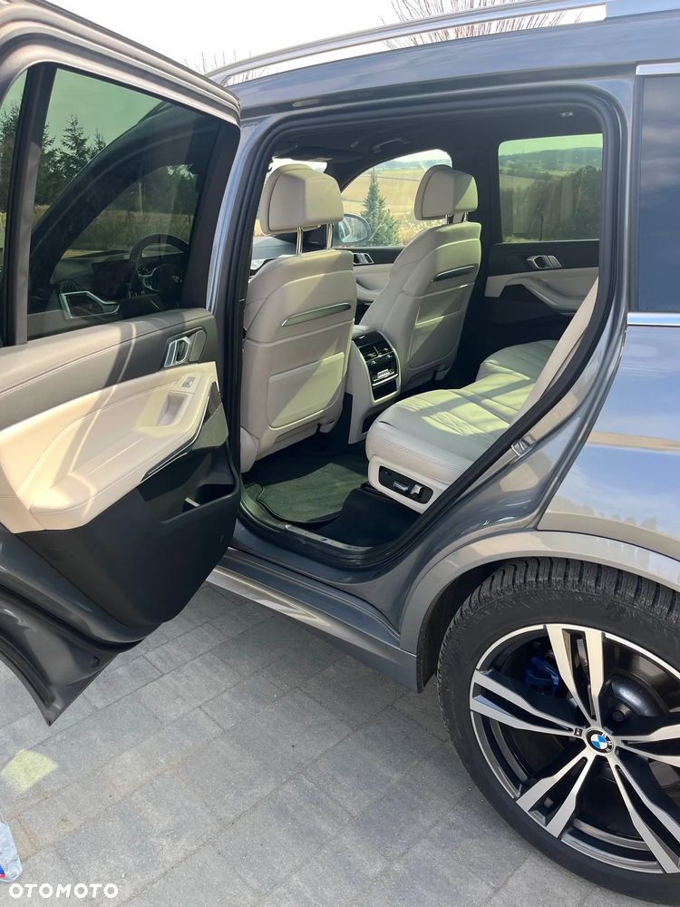BMW X7 - 4
