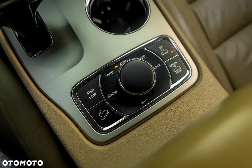 Jeep Grand Cherokee 3.0 V6 Multijet 4WD Automatik Overland - 38