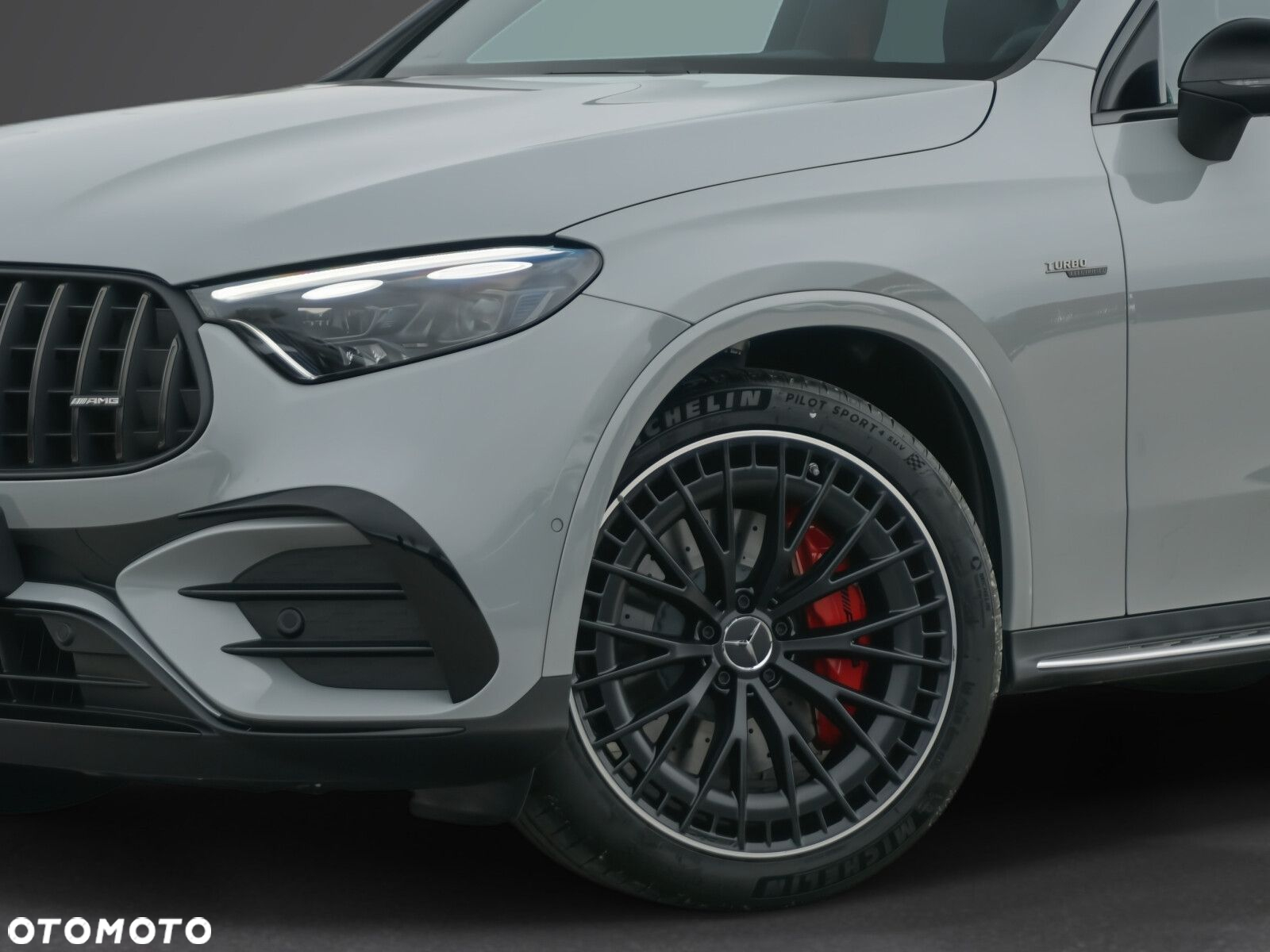 Mercedes-Benz GLC - 12
