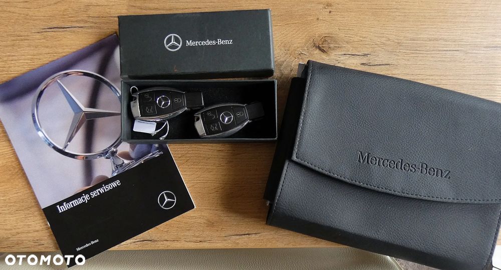 Mercedes-Benz CLA 200 7G-DCT AMG Line - 40