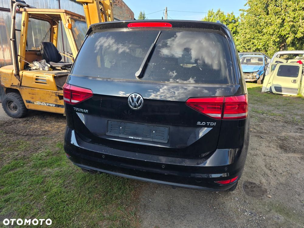 Volkswagen Touran 2.0 TDI BMT Comfortline Plus DSG - 3