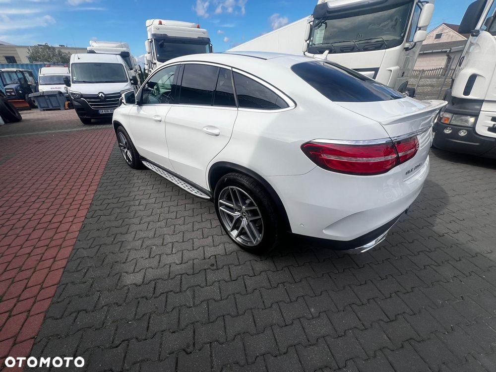 Mercedes-Benz GLE 350 d 4-Matic - 15