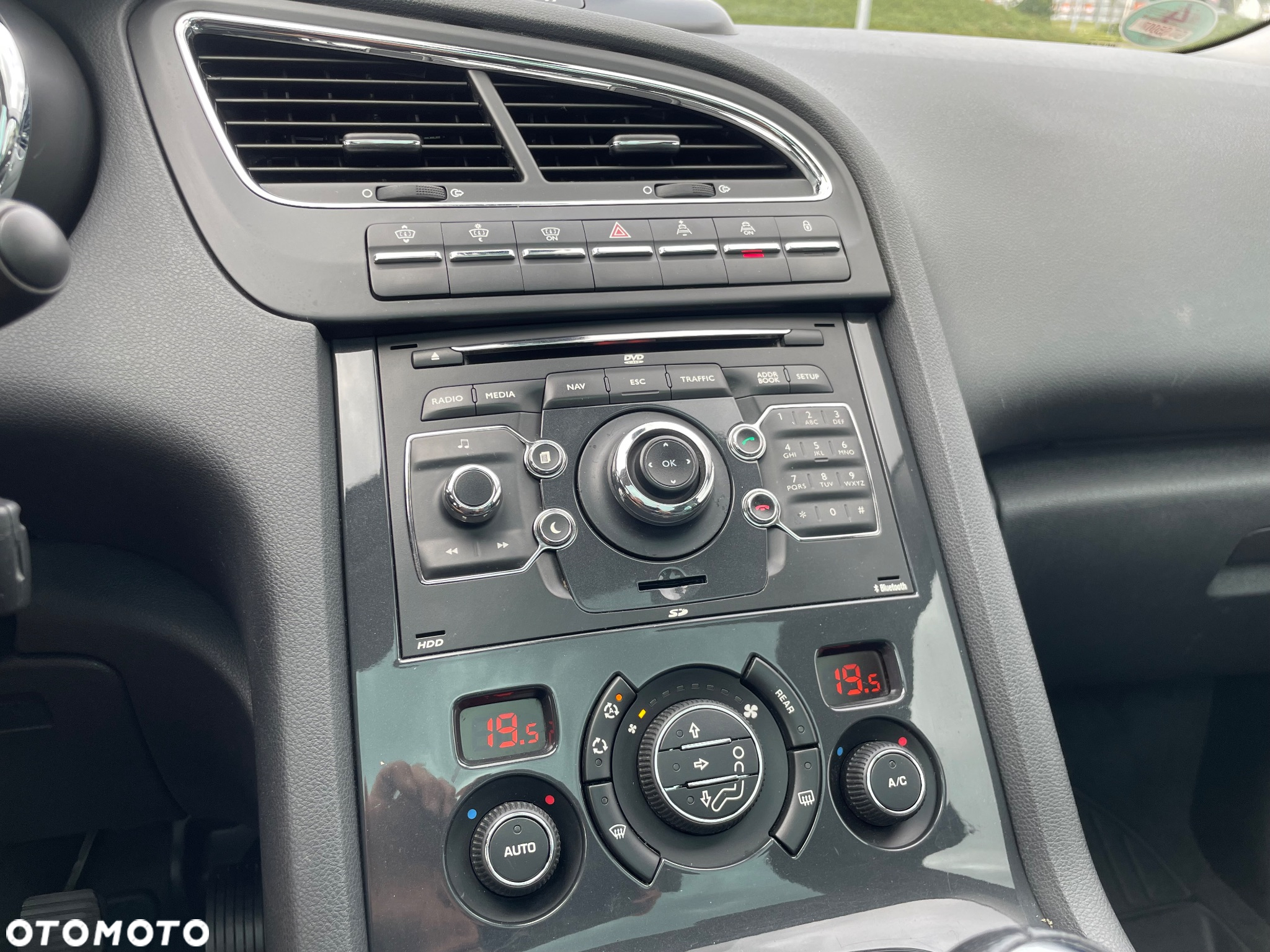 Peugeot 5008 HDI FAP 150 Platinum - 21