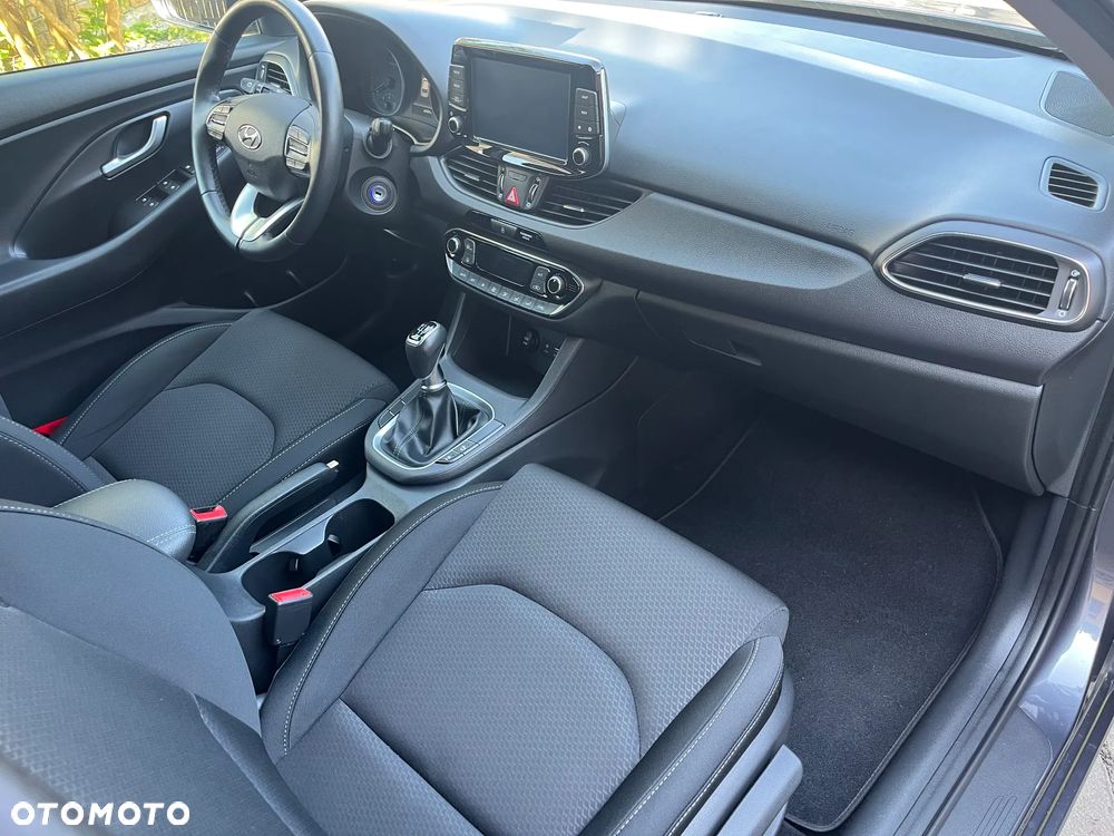 Hyundai i30 1.4 T-GDI Premium - 9