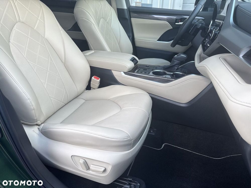 Toyota Highlander - 7