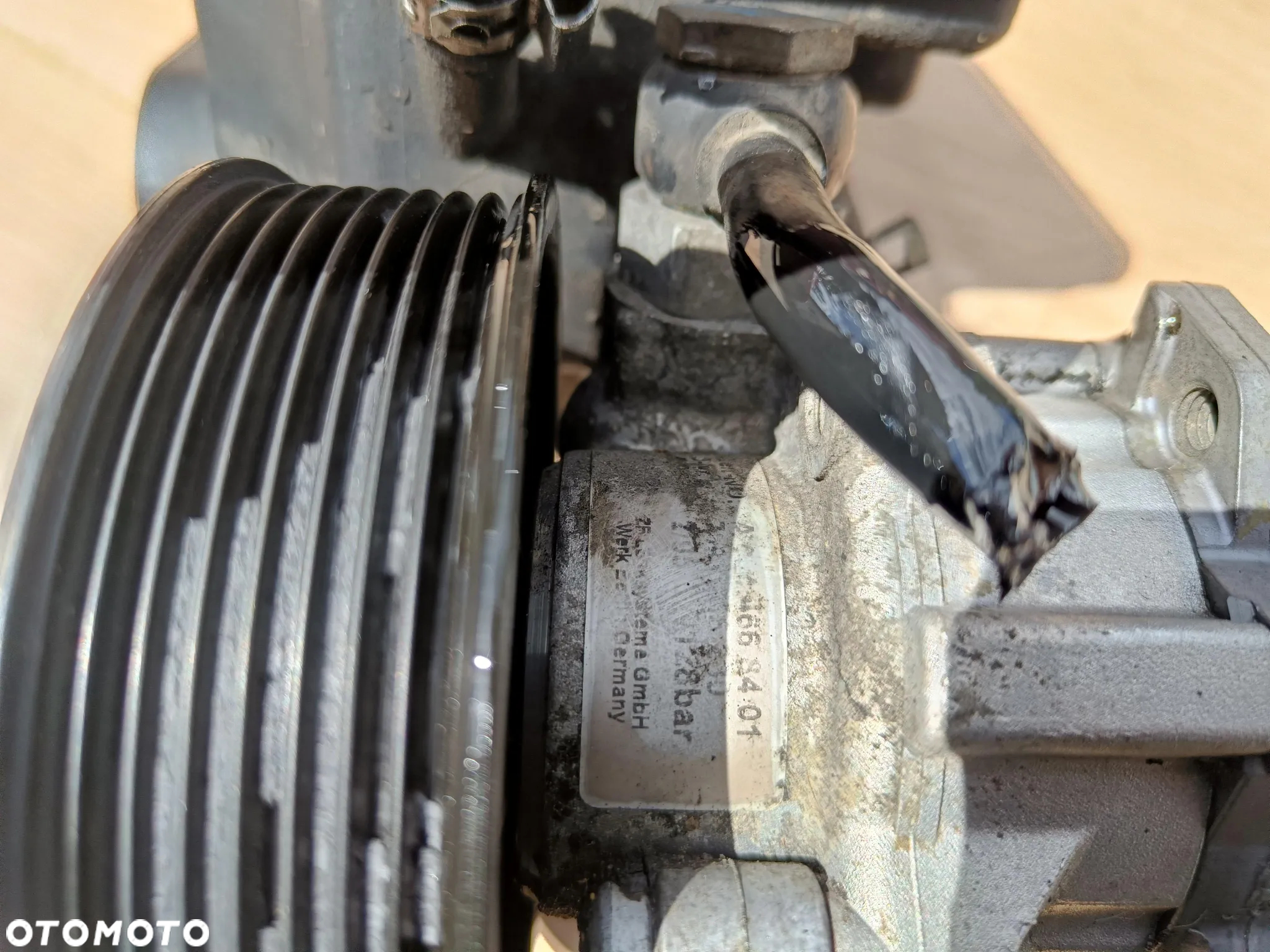 MERCEDES W164 X164 4.0 V8 CDI POMPA WSPOMAGANIA A0042308311 - 4