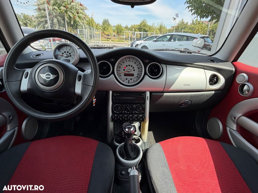Mini Cooper Standard - 14