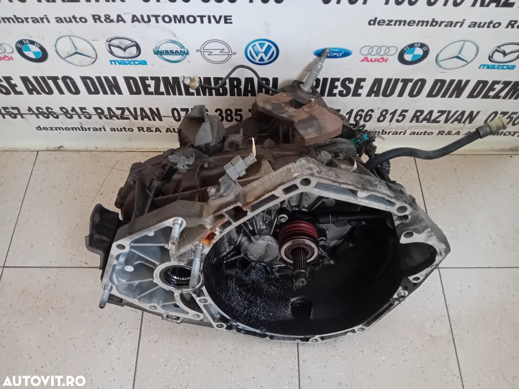 Cutie Viteze Manuala Dacia Duster 4X4 6+1 1.5 Dci Cod Cutie TL8B005 Motor K9KR858 Testata 2010-2017 - 2